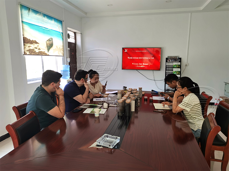 Customers From Spain Come To Our Factory To Purchase Compound Fertilizer Production Line